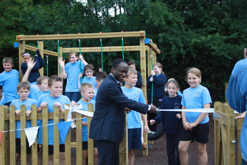 Sam Gyimah declares the new adventure playground open.  Photograph by Emma Berry.