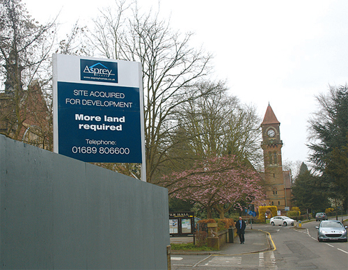 Harestone Valley Road, Caterham.