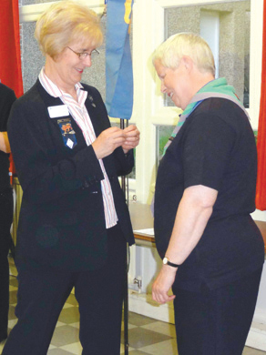 Margaret Frosztega presenting Julie Woodland with the Laurel Award. Photograph by Sue Crawford.