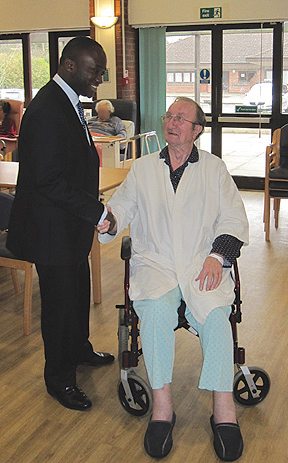 Sam Gyimah meets Caterham Dene patient, Robert Hill.