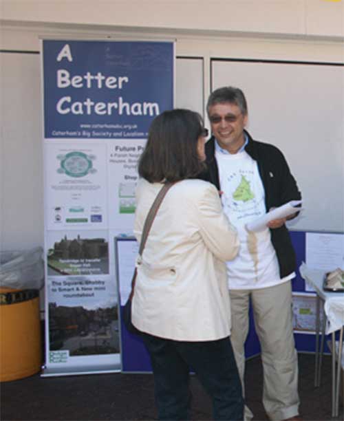 Local architect Random Greenway promoting the Neighbourhood Plan in Church Walk, Caterham.