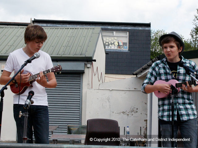 Caterham Street Party 2010 / street-10.jpg